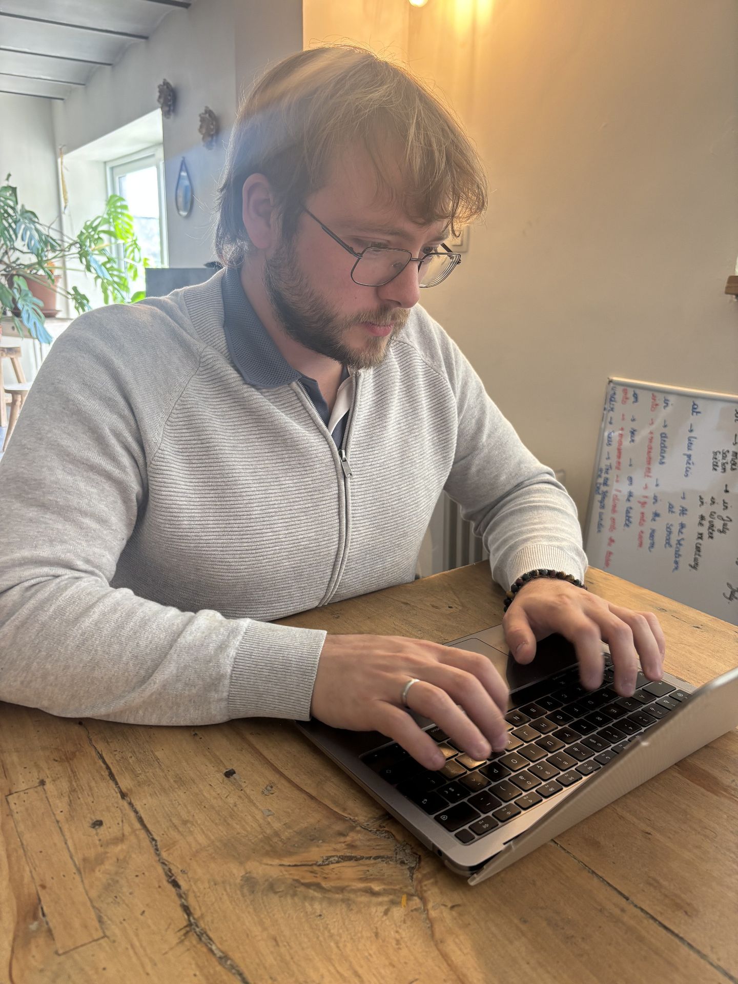 Jeremy Meylemans au travail chez JM Conseils